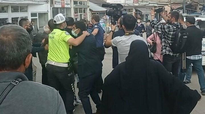 Meral Akşener'e Sivas'ta sözlü saldırı