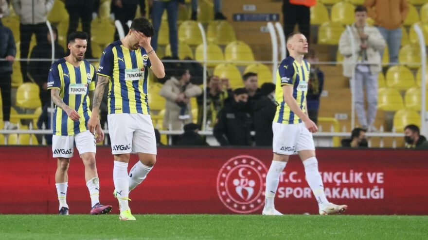 Fenerbahçe: 0 - Başakşehir FK: 1