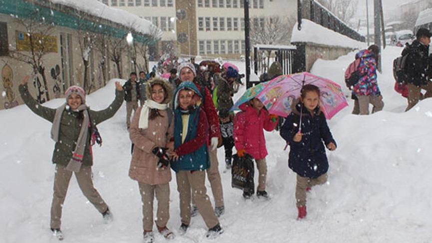 İstanbul'da eğitime 'kar tatili'