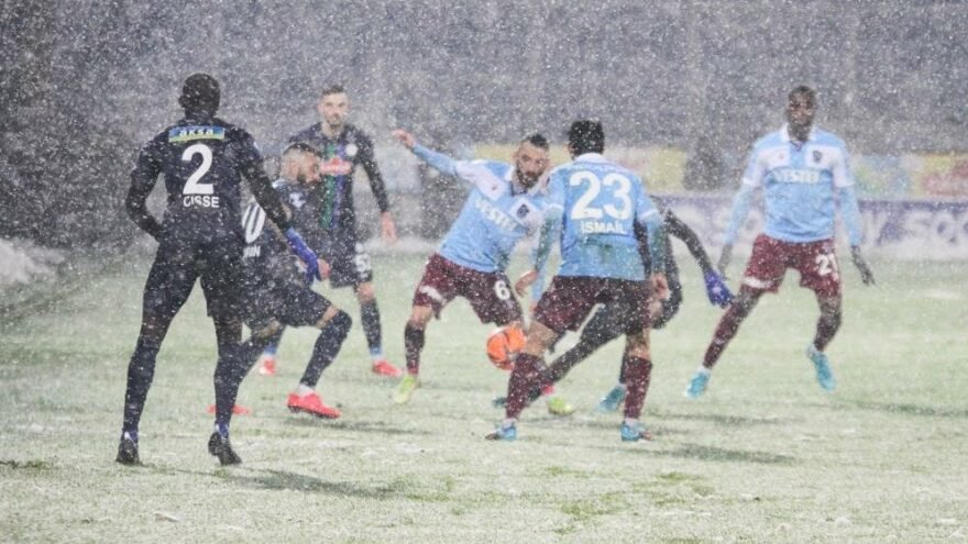 Çaykur Rizespor: 3 - Trabzonspor: 2