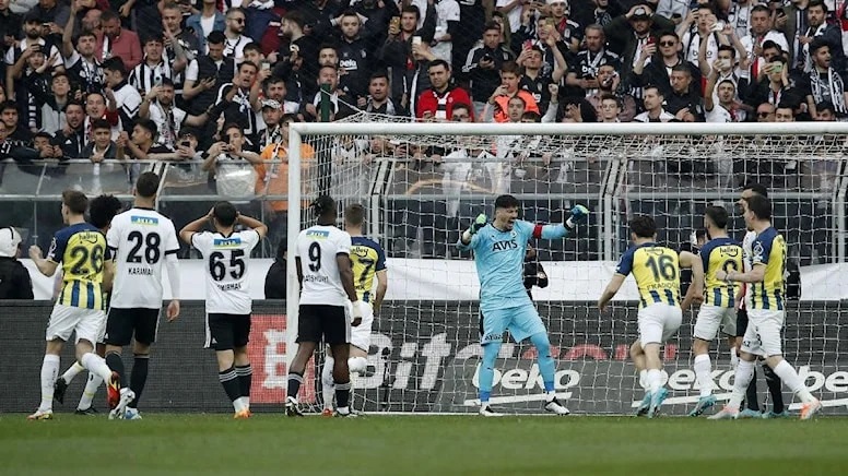 Olaylı Beşiktaş-Fenerbahçe maçında kazanan çıkmadı: 1-1