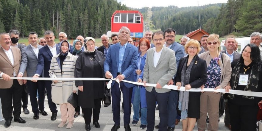 Ilgaz Yıldıztepe'de Uluslararası Resim Çalıştayı sergisi düzenlendi. 