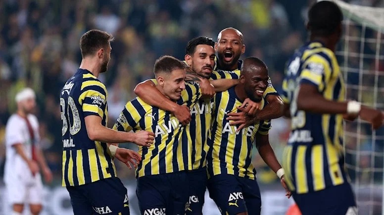 Fenerbahçe çılgın maçta Karagümrük’ü 5-4 yendi