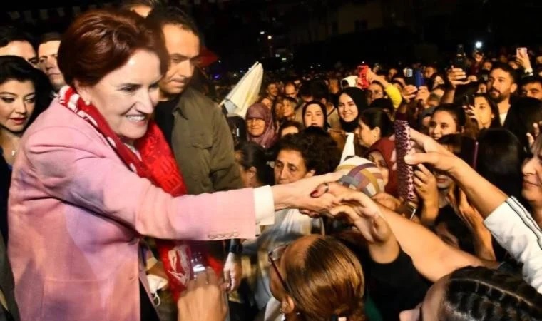 Meral Akşener'den Antalya'da 'adaylık' açıklaması