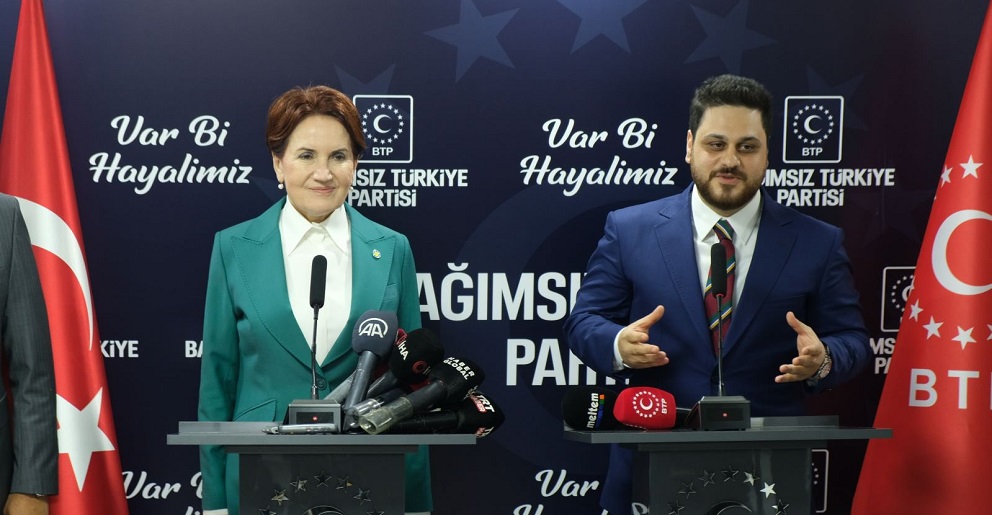 Meral Akşener, BTP Genel Başkanı Hüseyin Baş'ı ziyaret etti