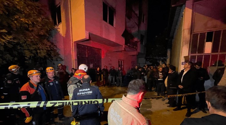 Bursa'da yangın faciası: 3 katlı bina 8'i çocuk 9 kişiye mezar oldu!