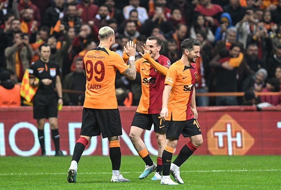 Galatasaray: 2 - Antalyaspor: 1