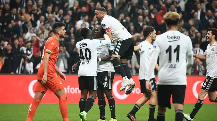 Beşiktaş: 3 - Alanyaspor: 3