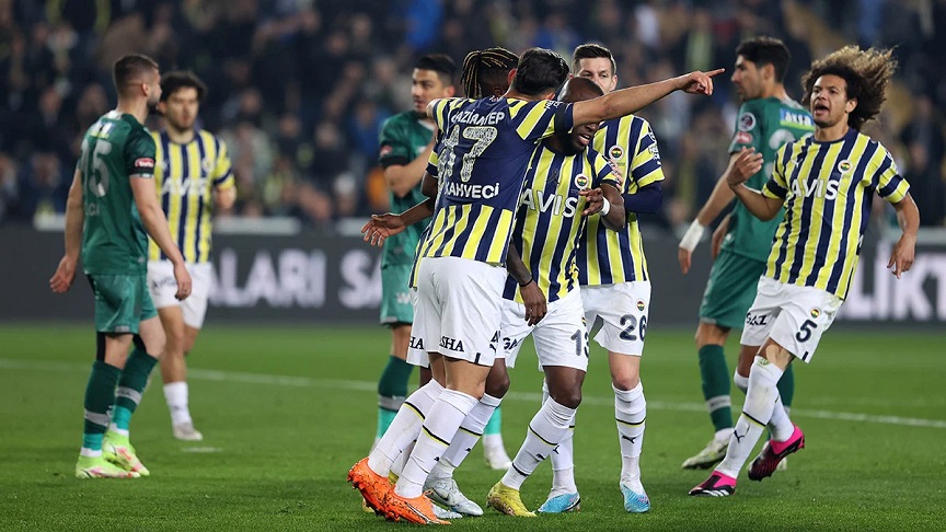Fenerbahçe: 4 - Konyaspor: 0