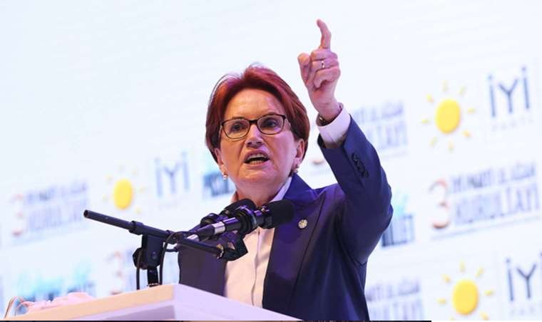 Akşener'den Ümit Özlale'nin istifa edeceği iddialarına yalanlama