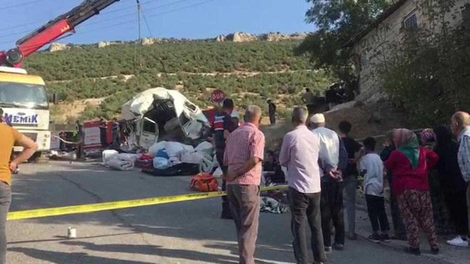 Gaziantep'te katliam gibi kaza: 5 ölü, 5’i ağır 17 yaralı