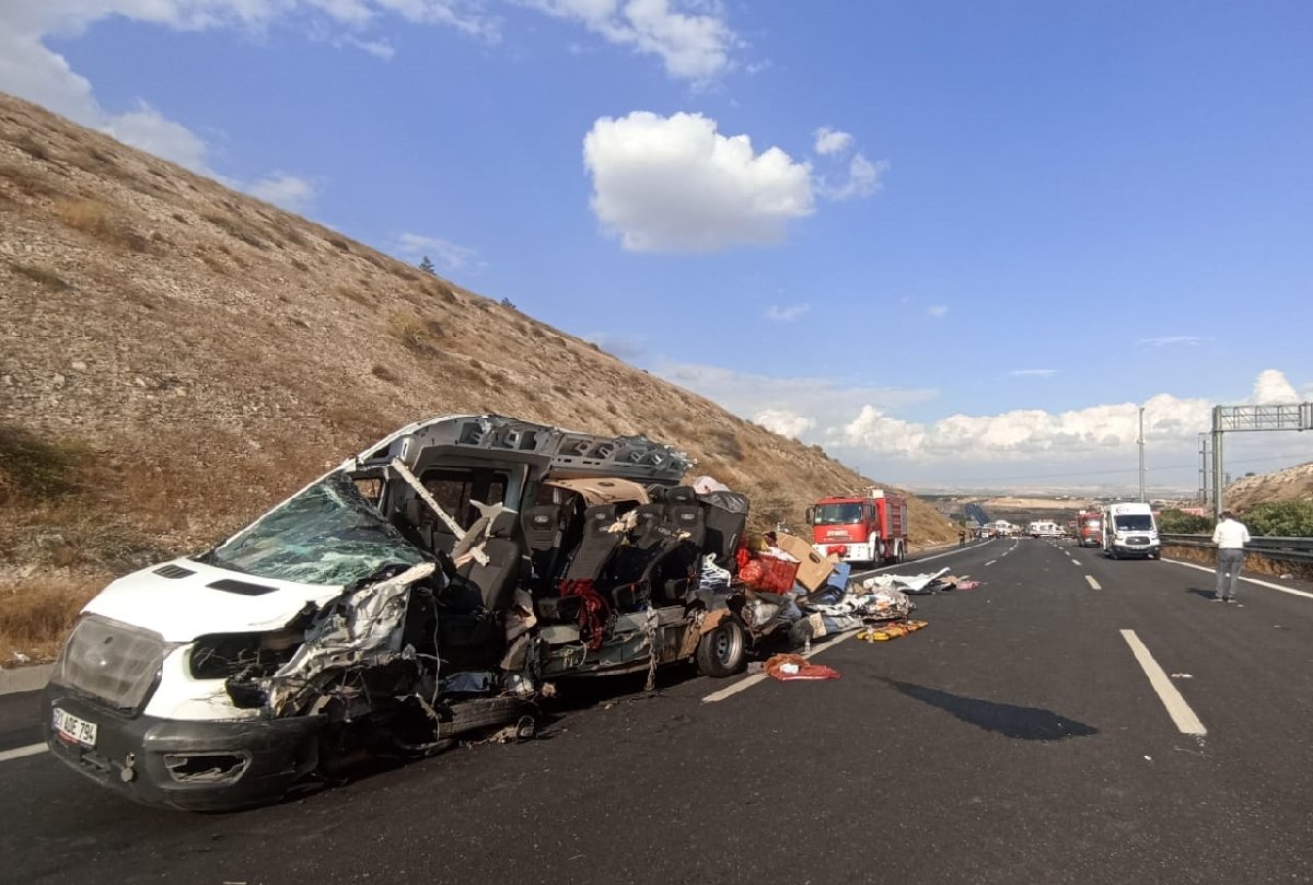 Gaziantep’te feci kaza: 5 ölü, çok sayıda yaralı var