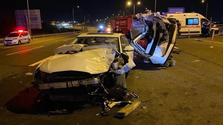 Kuzey Marmara Otoyolu'nda feci kaza! 7 araç birbirine girdi: 10 can kaybı, 54 yaralı