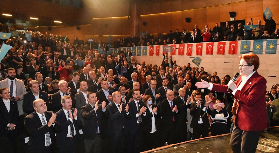 Meral Akşener partisinin Bursa adaylarını açıkladı