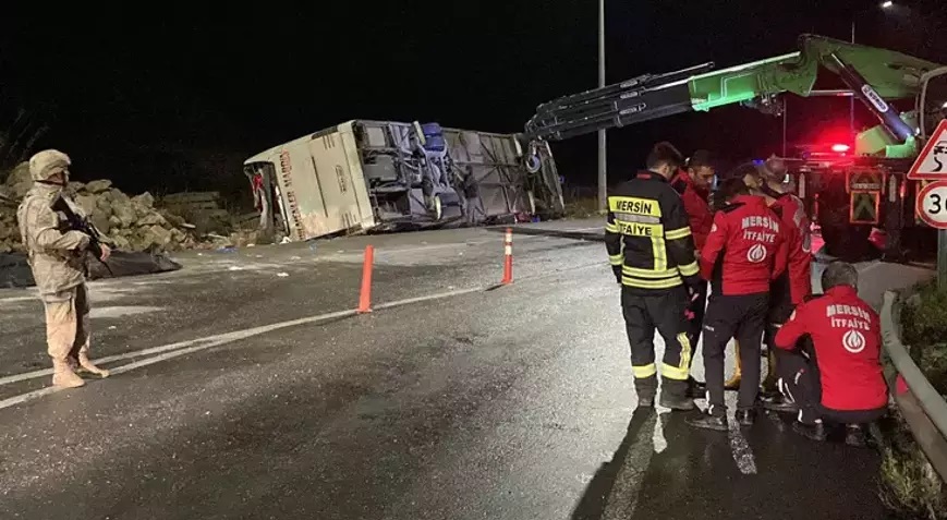 Mersin'de yolcu otobüsü devrildi: 9 ölü, 30 yaralı