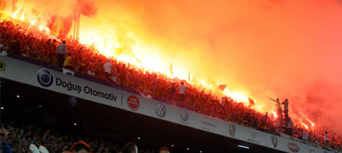 Fenerbahçe UEFAnın kararını bekliyor