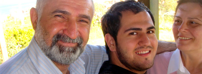 Türk mühendis oğlu için öldü