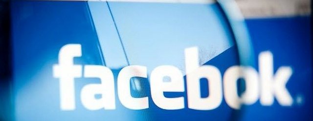 Facebook kullanmak için tanımadığı eve girdi