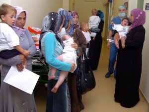 Suriyeli çocuklar sünnet edildi