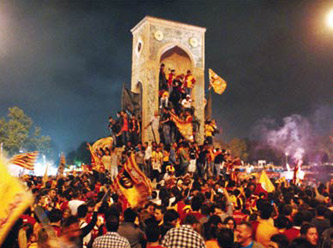 İstanbul Valisinden Taksim Meydanı açıklaması!