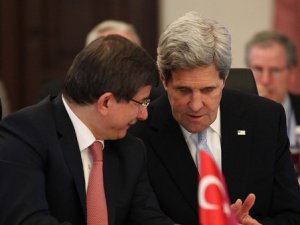 Davutoğlu, Kerry ile görüştü