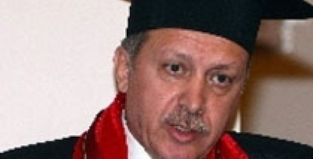 Erdoğanın unvanı geri alındı