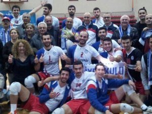 Voleybolda bir renk...Maliye Okulu