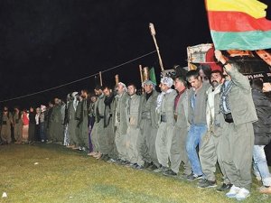 PKK, Eruh katliamı için Kato Dağı’nda kutlama yaptı
