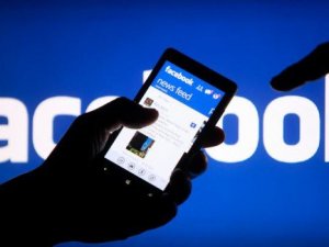 Facebook Hz. Muhammede hakaret içerikli sayfaları engelledi