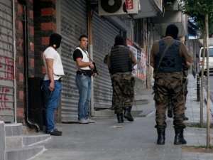 İstanbulda 5 bin polisle terör operasyonu!