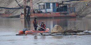 Edirne'de kaçakların botu alabora oldu: 3 ölü, 7 kayıp