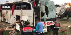 Ankara-Aksaray otoyolunda otobüs kaza yaptı… Ölü ve yaralılar var