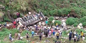 Hindistan'da korkunç kaza... 44 ölü