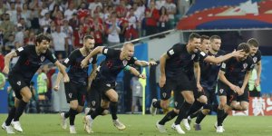 Tarihi maçta kazanan Hırvatistan! Rusya'dan dramatik veda!