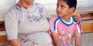 Kocası Kulağını Isırarak Kopardı