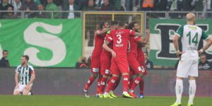 Bursaspor: 0 - Antalyaspor: 2