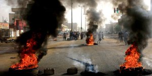 Sudan'da ordu darbe karşıtı göstericilere müdahale etti: 35 ölü