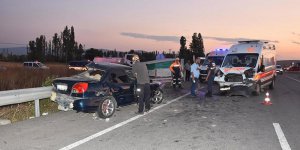 Kütahya’da zincirleme trafik kazası: 3 ölü, 4 yaralı