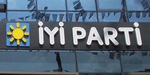 İYİ Parti Elazığ İl Başkanı ile 9 ilçe başkanı görevden alındı