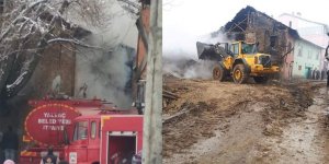 Isparta’da çıkan yangında 3 kardeş can verdi!