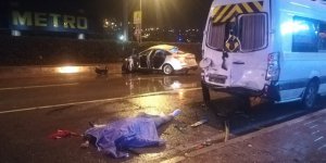 İzmir'de takla atan otomobil sürücüsü öldü