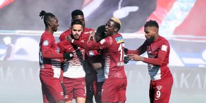 BB Erzurumspor: 1 - Atakaş Hatayspor: 3