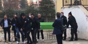 Kırıkkale'de kan donduran olay: Yurttaşlar asılı halde buldu
