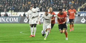 Yeni Malatyaspor: 0 - Galatasaray: 0
