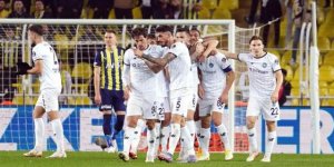 Fenerbahçe: 1 - Adana Demirspor: 2