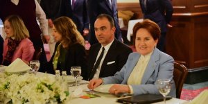 Akşener, doktorlarla akşam yemeğinde bir araya geldi