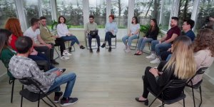 Gençler, Akşener’e kaygı ve sorunlarını anlattı