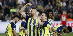 Fenerbahçe, Kadıköy'de Gaziantep'i 3-2'lik skorla geçti