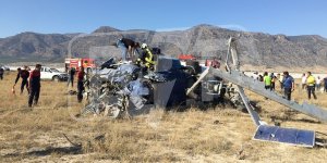 Kastamonu'dan Marmaris'e gidiyordu... Yangın söndürme helikopteri düştü: 2 ölü, 5 yaralı