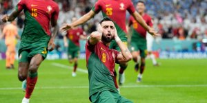 Portekiz, Uruguay'ı 2-0 yenerek gruptan çıktı